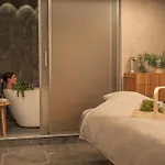 فندق Nh Collection Grand Hansa 5*